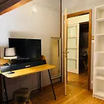 Tatil Evi La Maison Rouge Au Coeur Historique De Riquewihr
